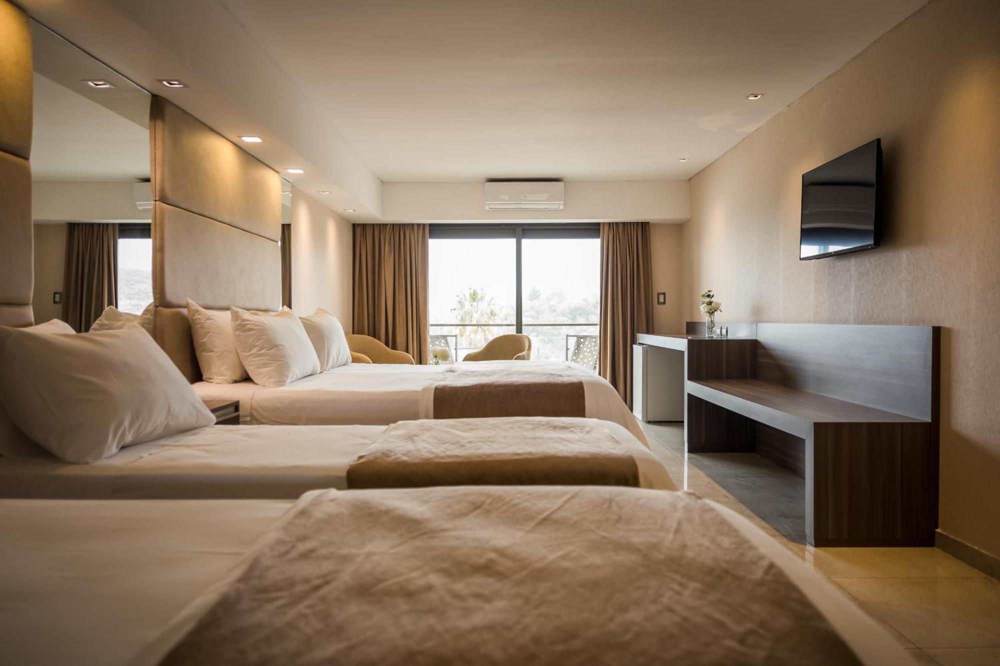 Eleton Resort & Spa วิญาการ์ลอสปาซ ภายนอก รูปภาพ