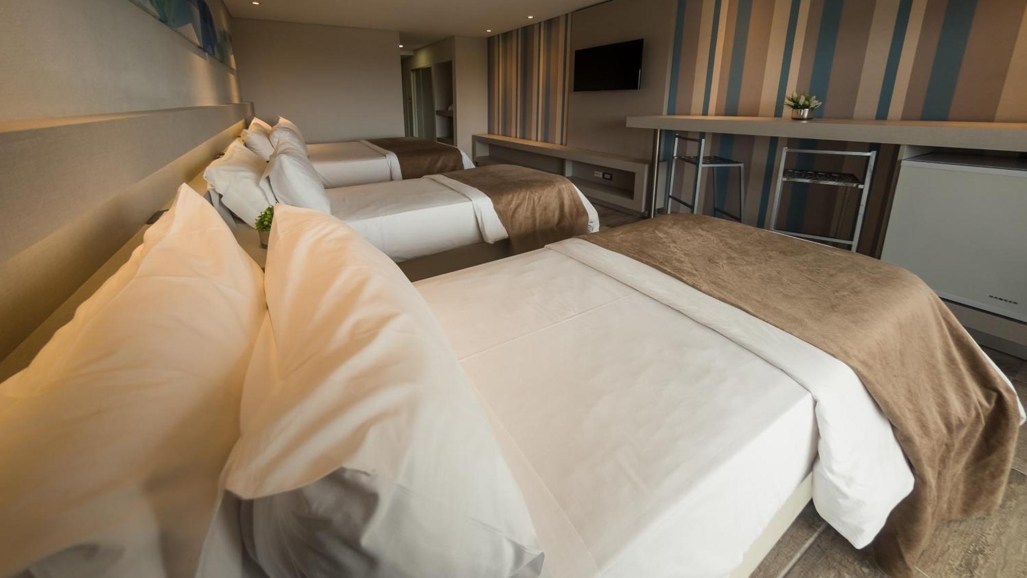 Eleton Resort & Spa วิญาการ์ลอสปาซ ภายนอก รูปภาพ