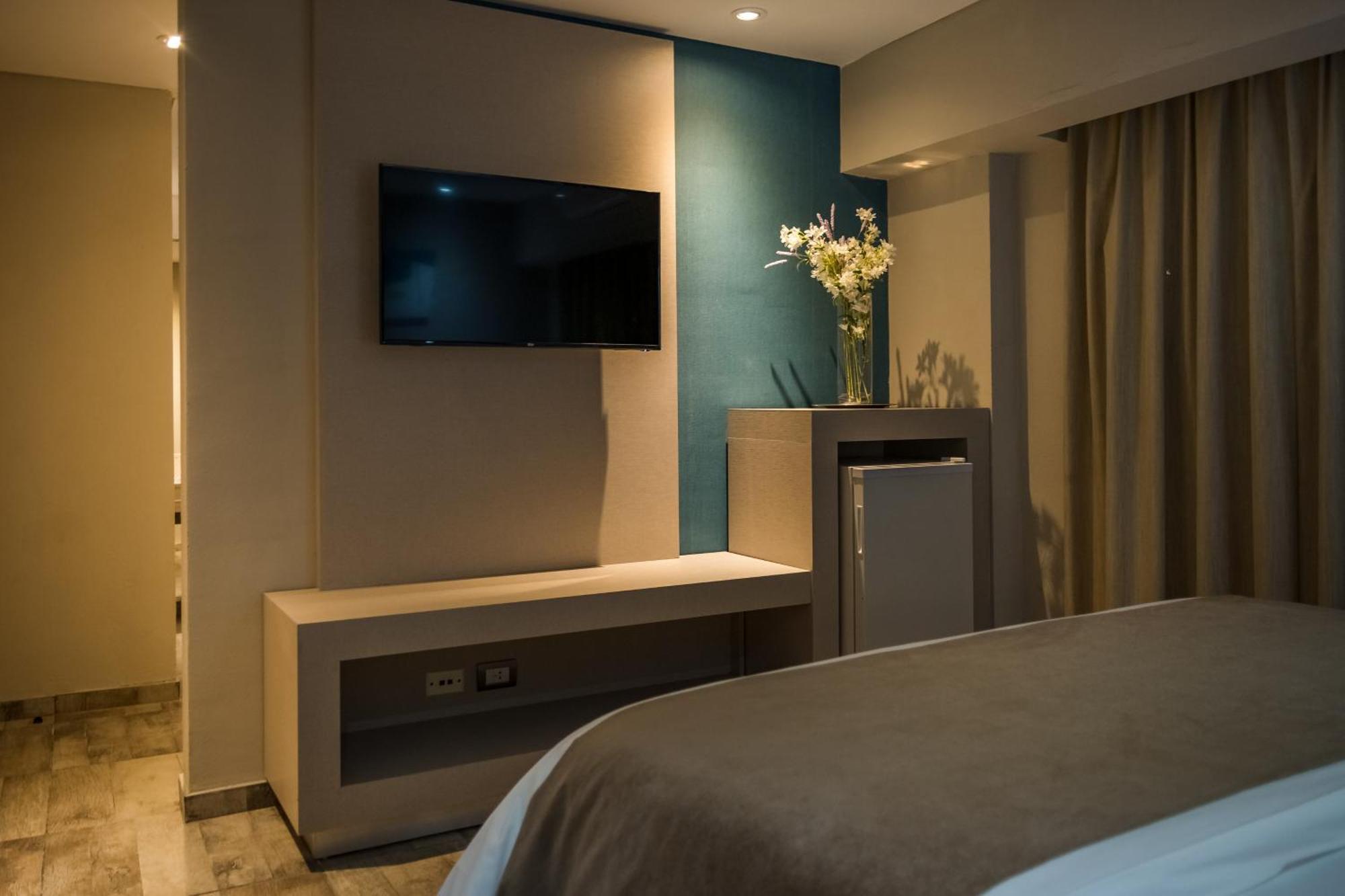 Eleton Resort & Spa วิญาการ์ลอสปาซ ภายนอก รูปภาพ
